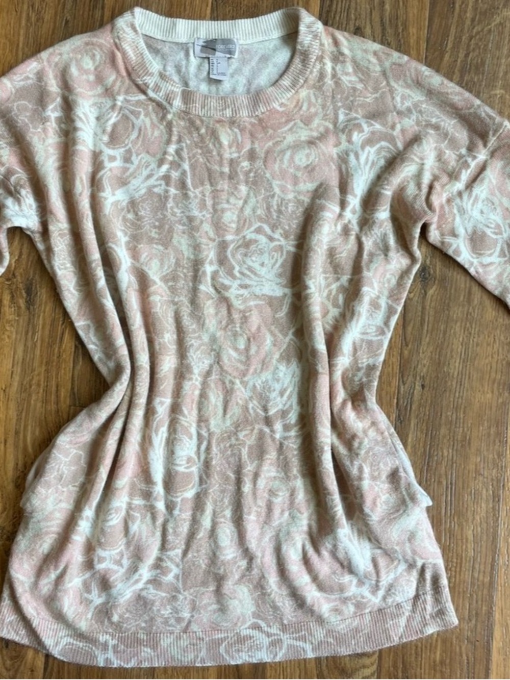 Forever 21 Pink and White Rose-Print Crewneck Sweatshirt